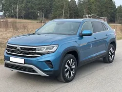 Blau Gebraucht 2020 VW Atlas Cross Sport Sportline SUV | 29.500 €