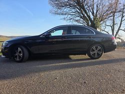 Schwarz Gebraucht 2021 Mercedes E220 Limousine | 36.000 € (Fairer Preis)
