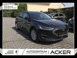 Agate black) (schwarz Gebraucht 2022 Ford Focus Cool & Connect Limousine | 17.580 € (Guter Preis)