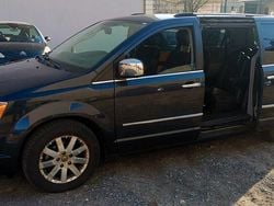 Grau Gebraucht 2009 Chrysler Grand Voyager Van / Kleinbus | 5.999 € (Superpreis)