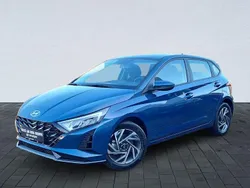 Blau Gebraucht 2025 Hyundai i20 Trend Limousine | 19.890 € (Guter Preis)