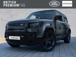 Grau Gebraucht 2023 Land Rover Defender SUV | 111.323 € (Teuer)