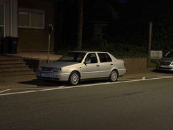 Silber Gebraucht 1996 VW Vento Limousine | 4.000 € (Fairer Preis)