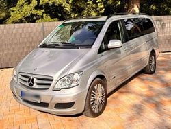 Silber Gebraucht 2013 Mercedes Viano Edition Van / Kleinbus | 18.300 € (Guter Preis)