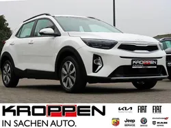 (ud) schneeweiss Gebraucht 2024 Kia Stonic Vision SUV | 19.780 € (Fairer Preis)