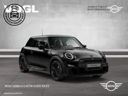 Schwarz Gebraucht 2022 Mini Cooper Kleinwagen | 23.480 € (Etwas zu teuer)