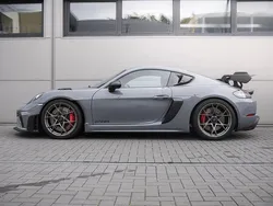 Grau Gebraucht 2022 Porsche 718 Cayman Coupé | 169.900 €