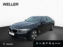 Schwarz (schwarz) Gebraucht 2022 BMW 520 Sport Line Limousine | 34.990 € (Superpreis)