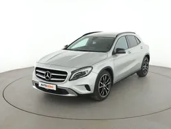 Silber Gebraucht 2016 Mercedes GLA200 Urban SUV | 19.070 € (Fairer Preis)