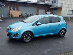 Aquamarin/oriental blue Gebraucht 2011 Opel Corsa Kleinwagen | 6.000 €