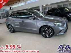Mountaingrau Gebraucht 2024 Mercedes B200 Advanced Van / Kleinbus | 33.990 € (Fairer Preis)