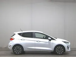 Frost weiss Gebraucht 2022 Ford Fiesta Titanium Kleinwagen | 10.980 € (Fairer Preis)