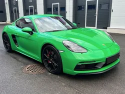 Grün Gebraucht 2020 Porsche Cayman GTS Coupé | 78.000 € (Etwas zu teuer)