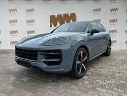 Grau Gebraucht 2023 Porsche Cayenne S SUV | 122.999 €