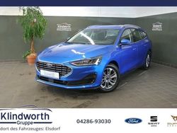 Desert island blue Gebraucht 2023 Ford Focus Titanium Kombi | 24.450 € (Guter Preis)