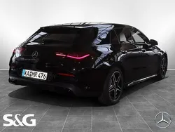Gebraucht 2025 Mercedes CLA200 Shooting Brake Kombi | 44.690 €