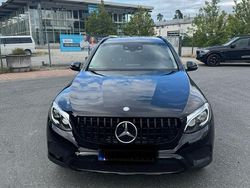 Schwarz Gebraucht 2016 Mercedes GLC220 Exclusive SUV | 26.500 € (Fairer Preis)