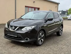 Schwarz Gebraucht 2014 Nissan Qashqai 360º SUV | 7.490 € (Superpreis)