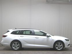 Weiss Gebraucht 2020 Opel Insignia Business Kombi | 9.680 € (Guter Preis)