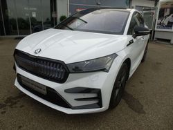 Moonweiss metallic Gebraucht 2023 Skoda Enyaq iV Lounge SUV | 45.900 € (Fairer Preis)