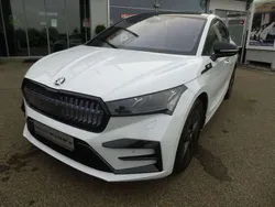 Moonweiss metallic Gebraucht 2023 Skoda Enyaq iV Lounge SUV | 47.900 € (Fairer Preis)