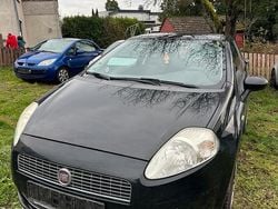 Schwarz Gebraucht 2009 Fiat Punto Kleinwagen | 999 € (Guter Preis)
