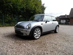 Silber metallic Gebraucht 2006 Mini Cooper Kleinwagen | 10.990 € (Fairer Preis)