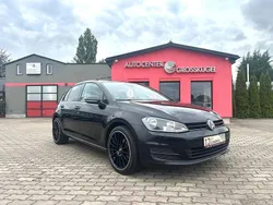 Schwarz Gebraucht 2015 VW Golf VII Trendline Limousine | 9.999 € (Fairer Preis)