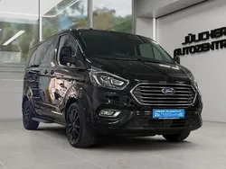 Schwarz Gebraucht 2018 Ford Tourneo Custom Titanium Van / Kleinbus | 26.990 € (Guter Preis)
