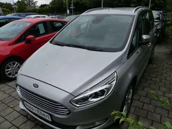 Silber Gebraucht 2019 Ford Galaxy Titanium Van / Kleinbus | 19.895 € (Fairer Preis)