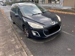 Schwarz Gebraucht 2012 Peugeot 308 Kombi | 1.600 € (Superpreis)
