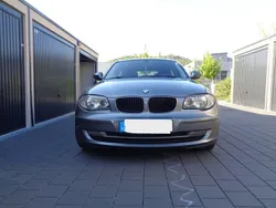 Grau Gebraucht 2010 BMW 118 Advantage Kleinwagen | 3.300 € (Fairer Preis)
