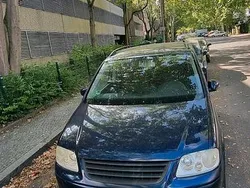 Blau Gebraucht 2005 VW Touran Van / Kleinbus | 1.800 € (Guter Preis)