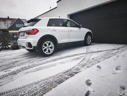Weiß Gebraucht 2024 Audi A1 Sport Kleinwagen | 23.600 € (Guter Preis)