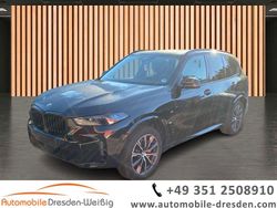 Schwarz black saphir (metallic) Gebraucht 2024 BMW X5 Sport Line SUV | 75.980 € (Superpreis)