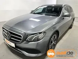 Grau Gebraucht 2020 Mercedes E300 Avantgarde Kombi | 23.950 € (Fairer Preis)