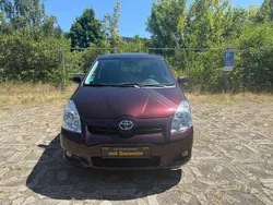 Maroon mica Gebraucht 2007 Toyota Corolla Verso Luna Van / Kleinbus | 4.499 € (Fairer Preis)