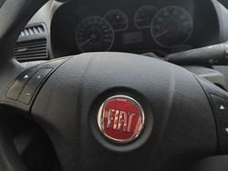 Schwarz Gebraucht 2011 Fiat Grande Punto Kleinwagen | 3.800 € (Etwas zu teuer)