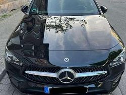 Schwarz Gebraucht 2019 Mercedes CLA220 Shooting Brake AMG line Kombi | 23.500 € (Fairer Preis)