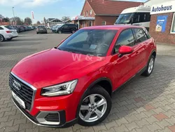 Rot Gebraucht 2017 Audi Q2 Sport SUV | 18.799 € (Fairer Preis)