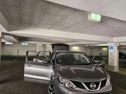 Grau Gebraucht 2016 Nissan Qashqai N-Connecta SUV | 9.400 € (Superpreis)