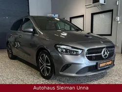 Grau Gebraucht 2024 Mercedes B200 Van / Kleinbus | 33.990 € (Teuer)