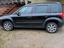 Schwarz Gebraucht 2012 Skoda Yeti SUV | 7.350 € (Fairer Preis)