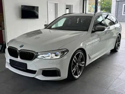Alpinweiss iii Gebraucht 2018 BMW 550 Kombi | 21.950 € (Guter Preis)