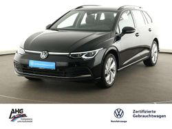 Deep black perleffekt Gebraucht 2023 VW Golf VIII Style Kombi | 27.790 € (Fairer Preis)
