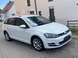 Pure white Gebraucht 2014 VW Golf VII Highline Kombi | 8.950 € (Fairer Preis)