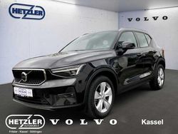 Onyx black / metallic Gebraucht 2024 Volvo XC40 Core SUV | 39.850 € (Teuer)