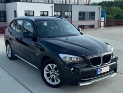 Schwarz Gebraucht 2011 BMW X1 SUV | 8.000 €