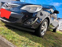Schwarz Gebraucht 2011 Opel Corsa Kleinwagen | 2.699 € (Etwas zu teuer)