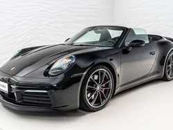 Schwarz Gebraucht 2021 Porsche 911 Carrera 4S Coupé | 143.990 €